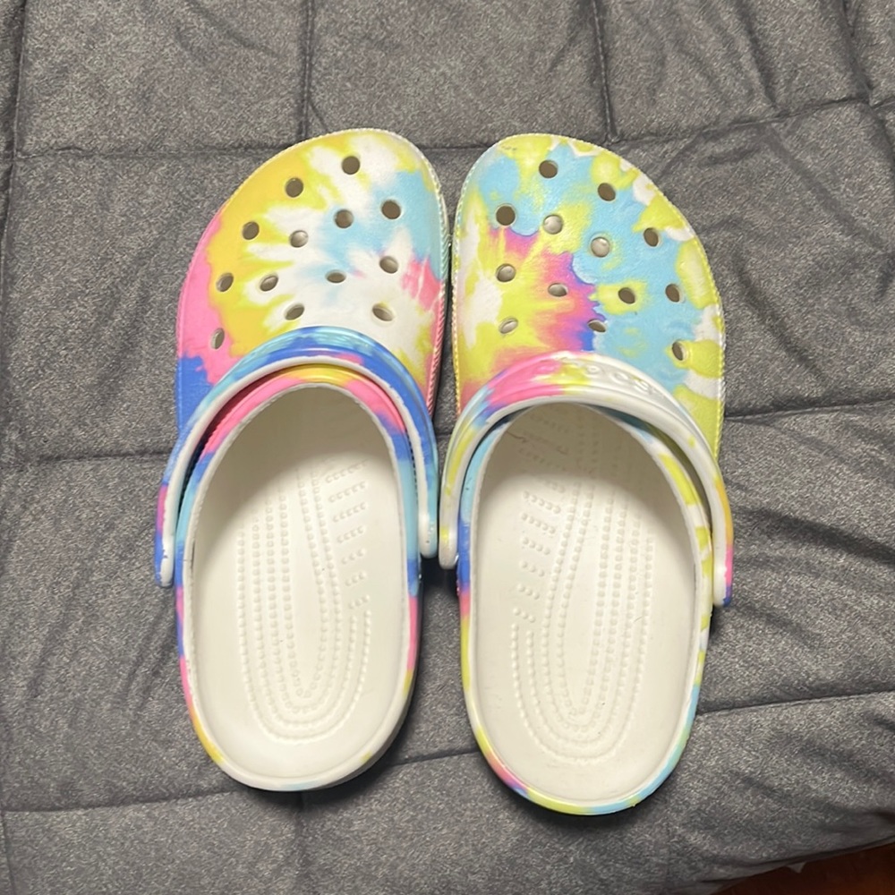 Pastel Tye Dye Crocs